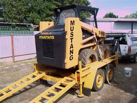 940 mustang skid steer for sale|mustang 940 skid steer creeping.